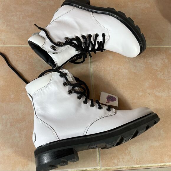 SOREL  LEATHER BOOTS WATERPROOF - Picture 1 of 10